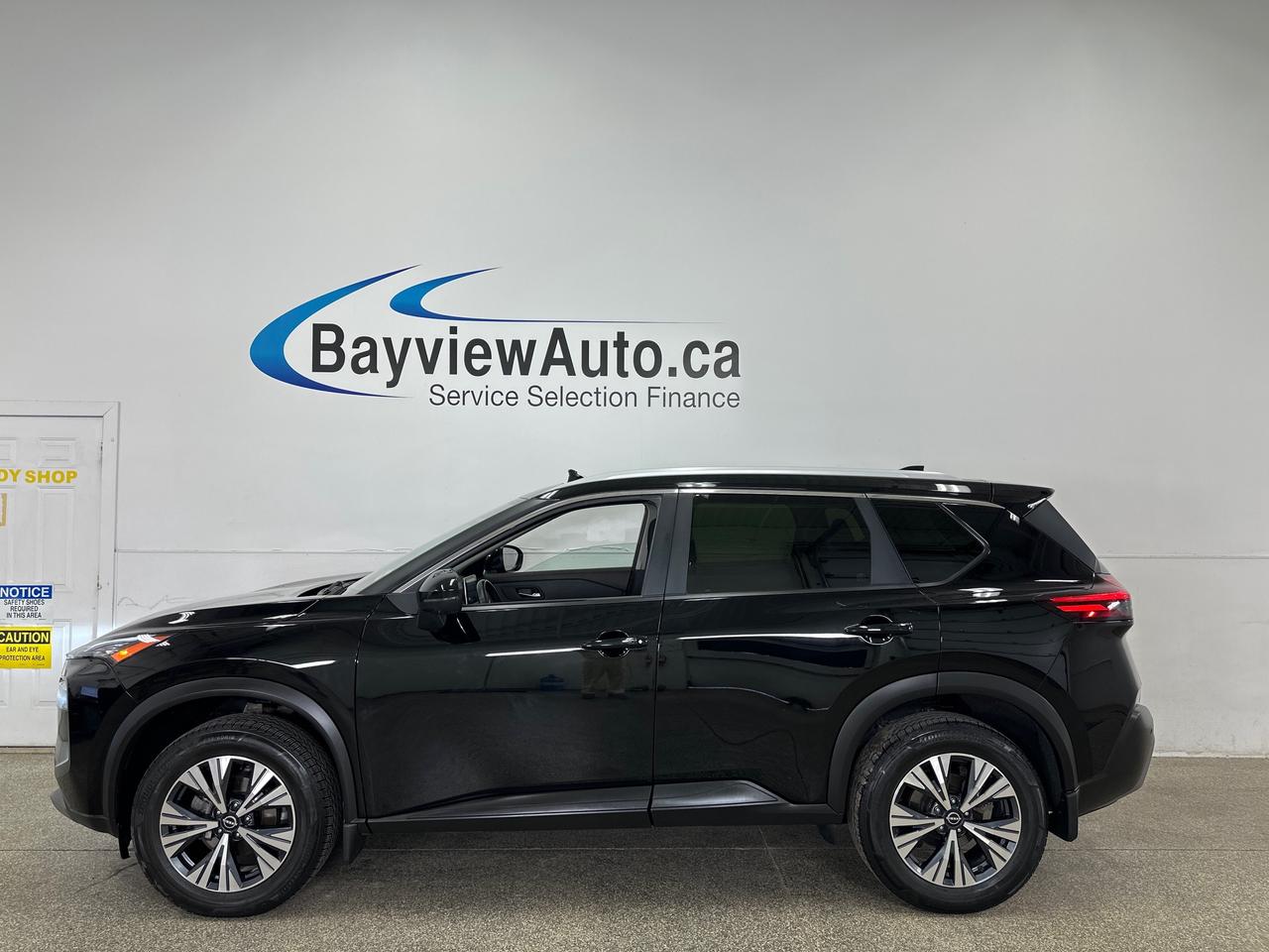 2023 Nissan Rogue SV Moonroof 4dr All-Wheel Drive Sport Utility Photo3