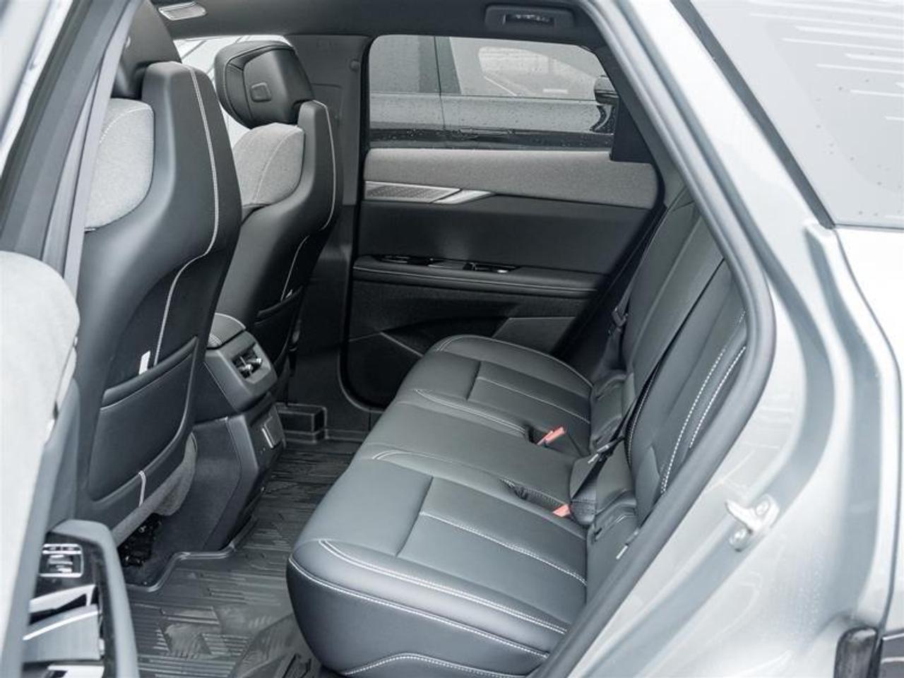 2026 Cadillac OPTIQ Sport 4dr Photo
