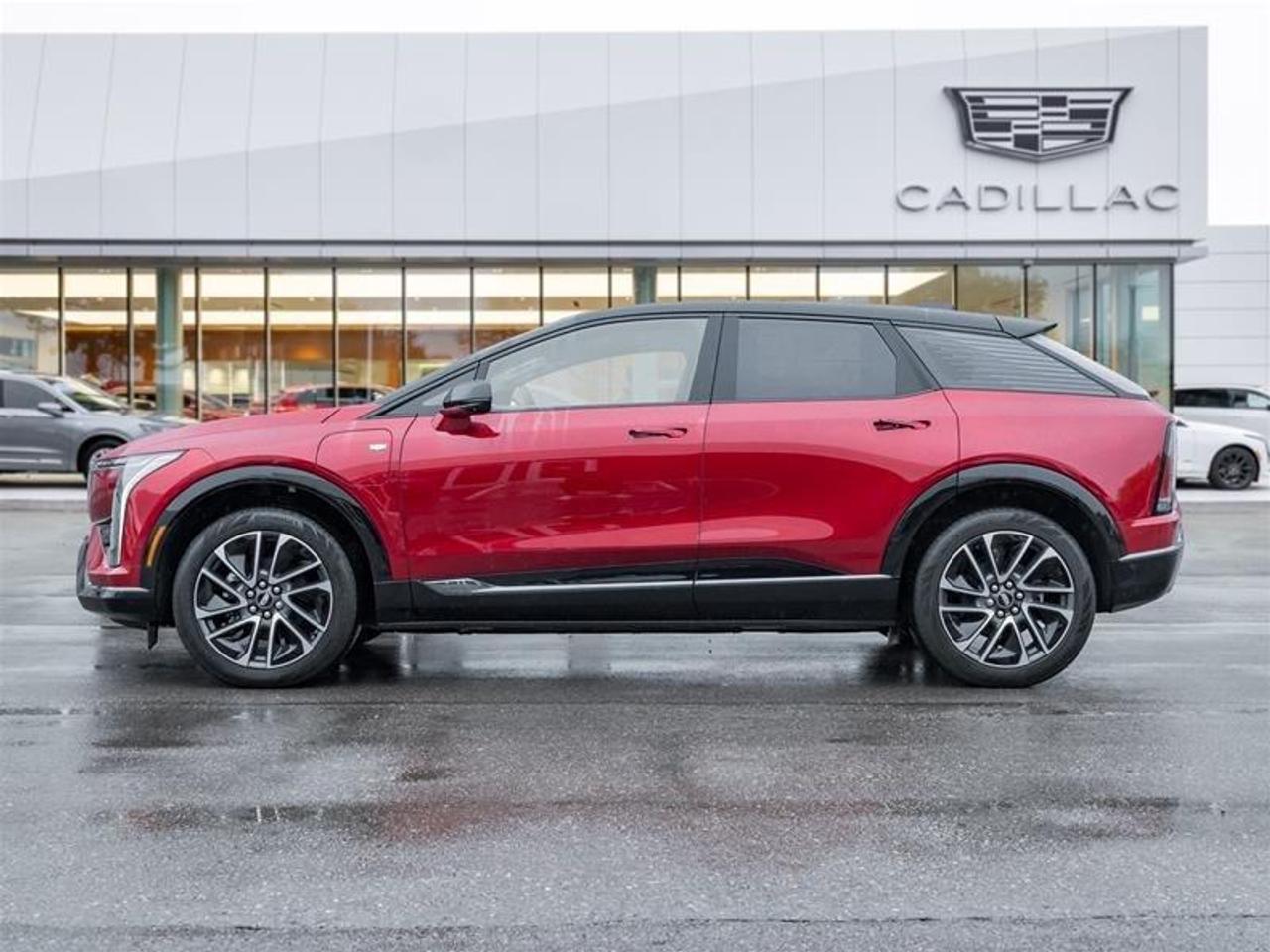 2026 Cadillac OPTIQ Sport 4dr Photo