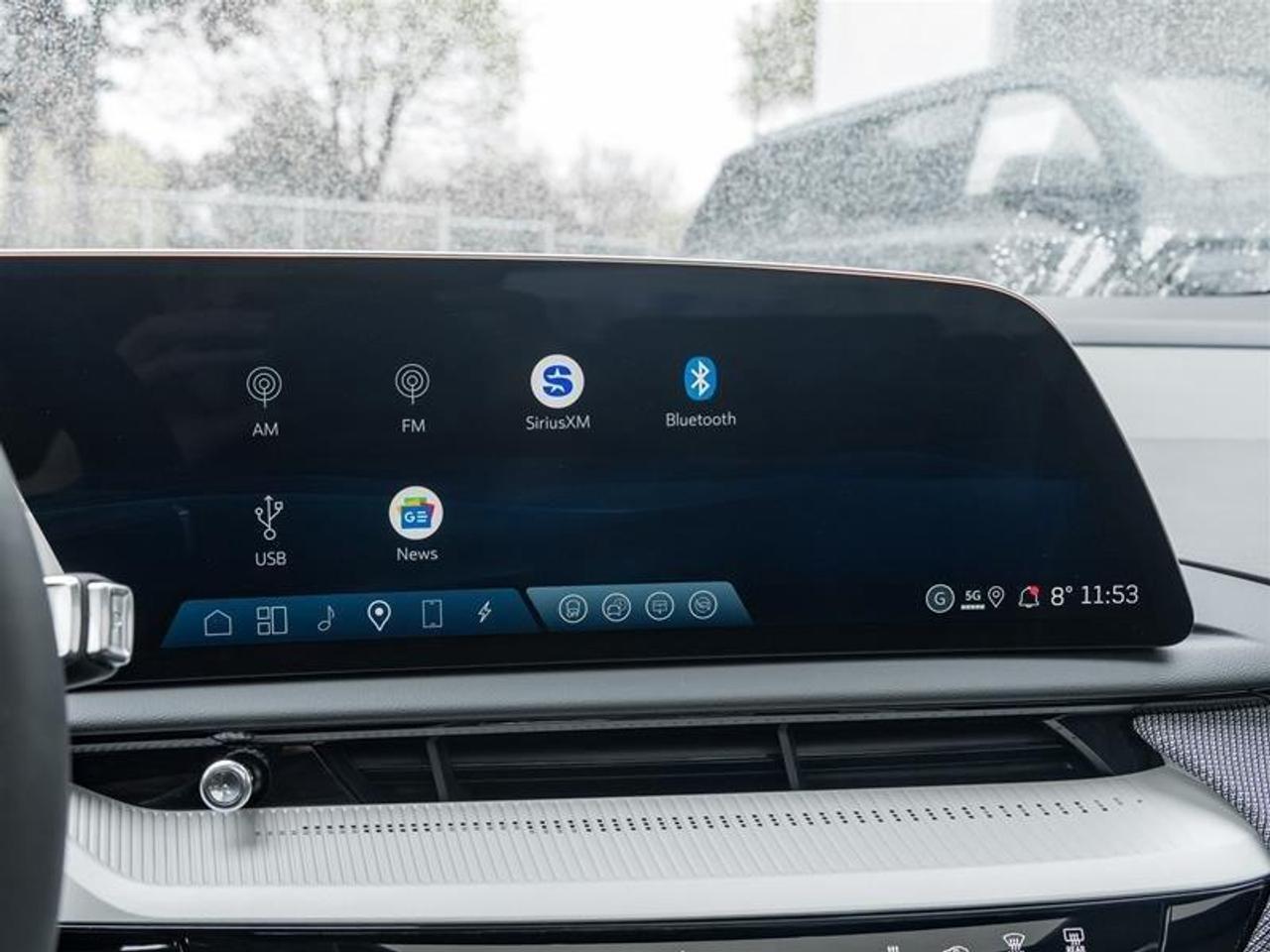 2026 Cadillac OPTIQ Sport 4dr Photo