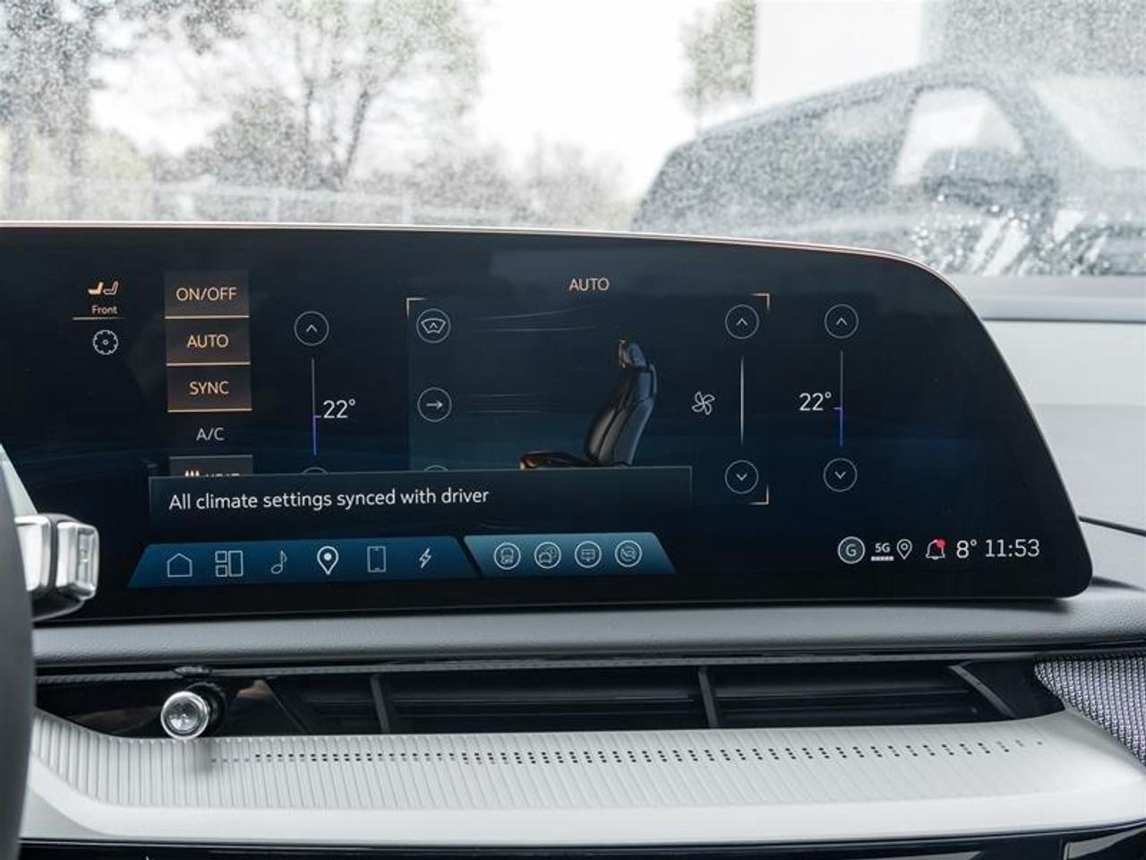 2026 Cadillac OPTIQ Sport 4dr Photo