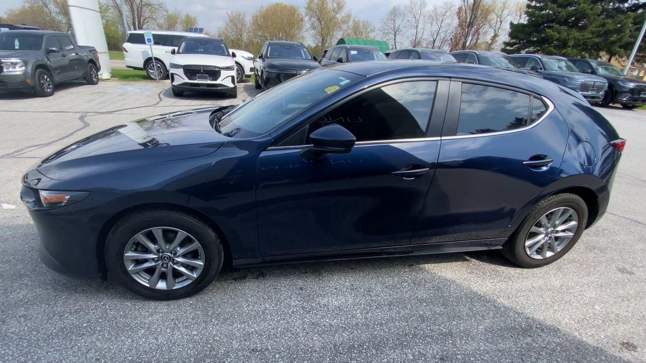 2024 Mazda Mazda3 Sport GS Photo