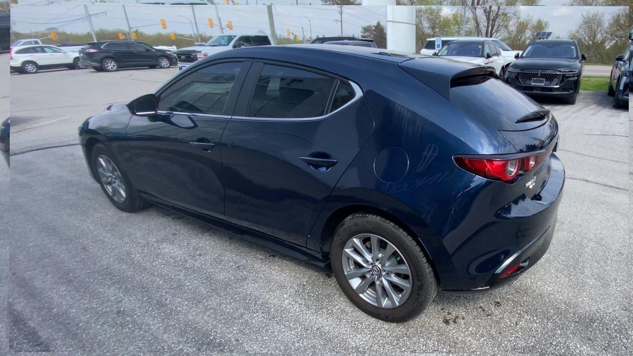 2024 Mazda Mazda3 Sport GS Photo