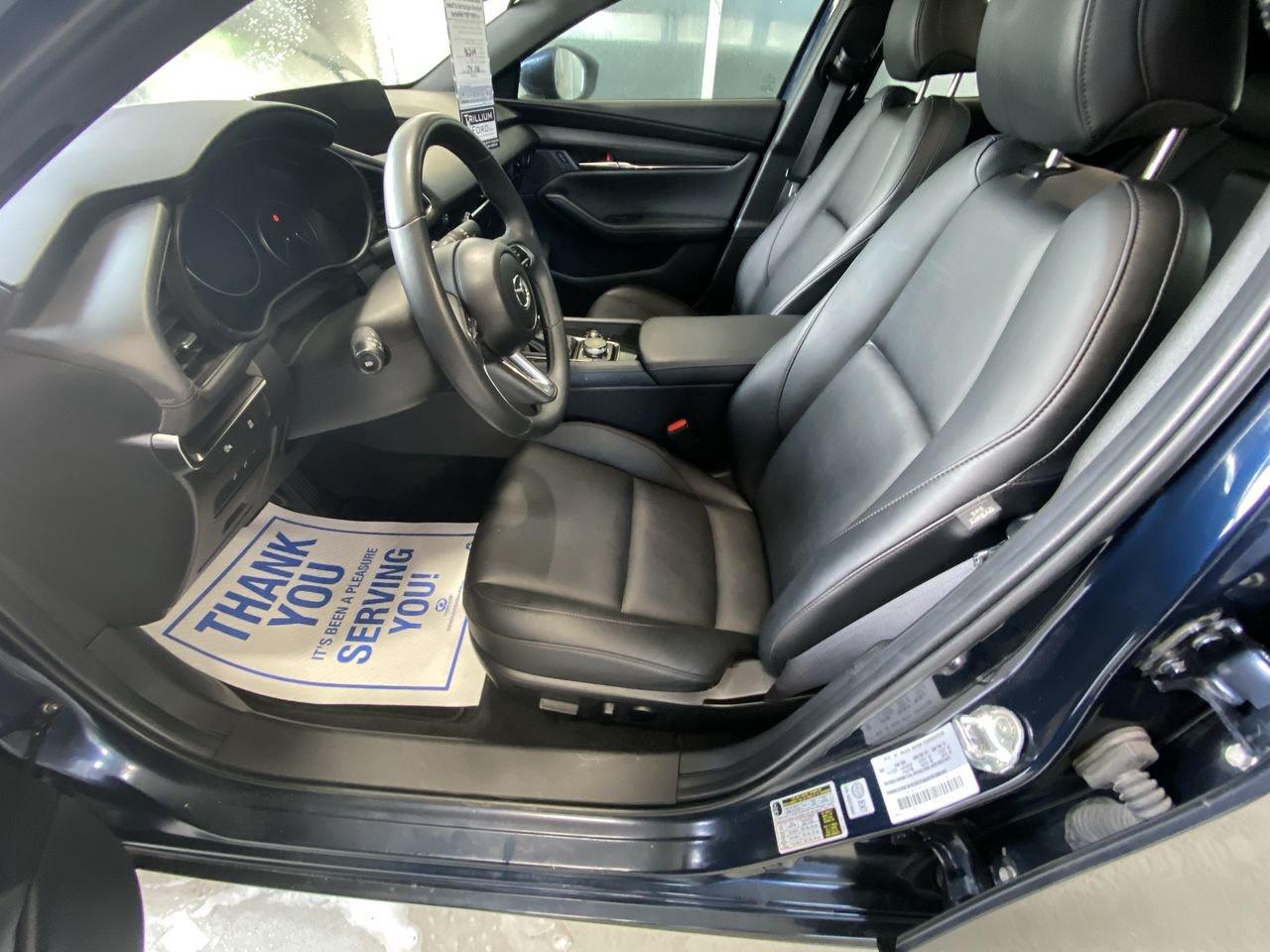 2024 Mazda Mazda3 Sport GS Photo