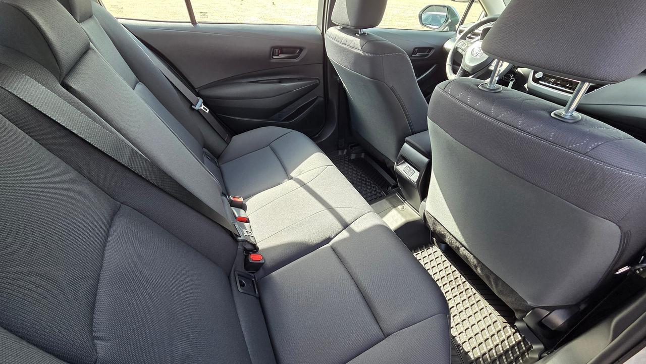 2026 Toyota Corolla LE Photo