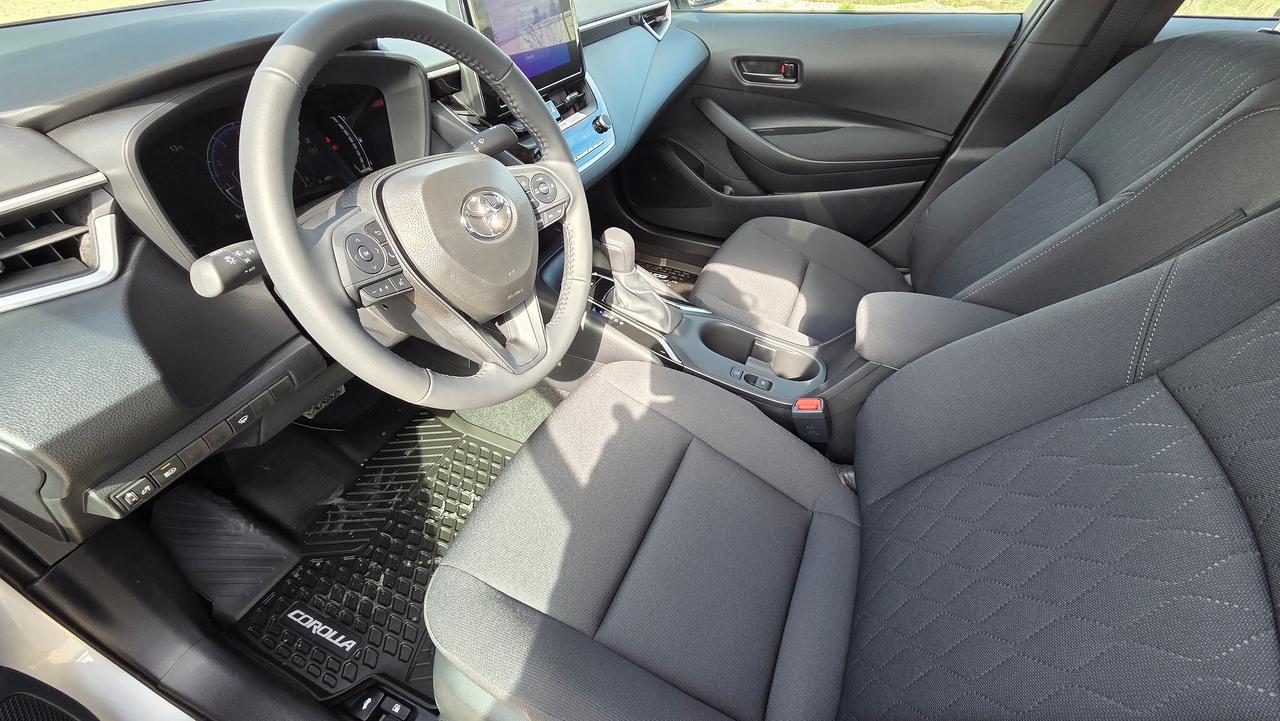 2026 Toyota Corolla LE Photo