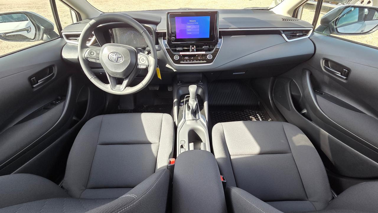 2026 Toyota Corolla LE Photo