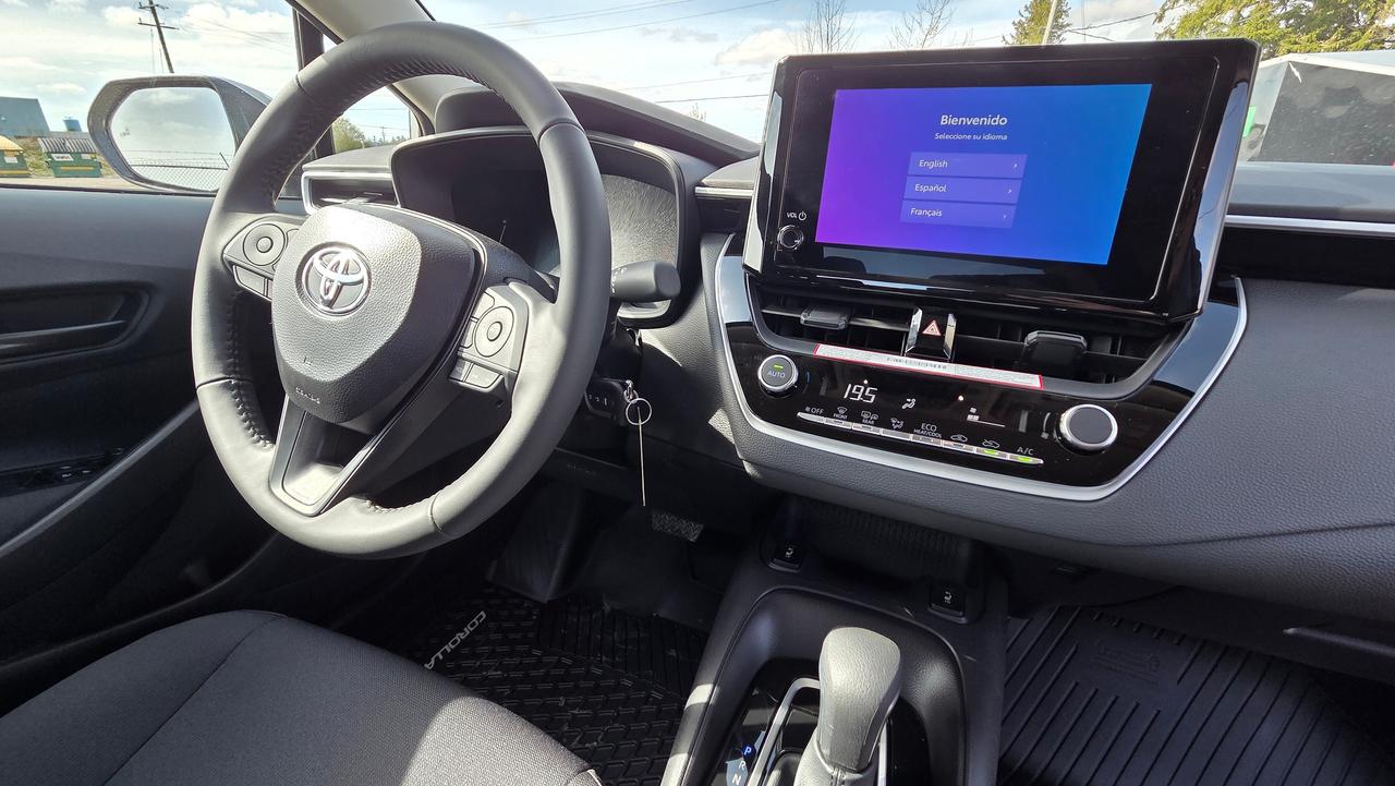 2026 Toyota Corolla LE Photo