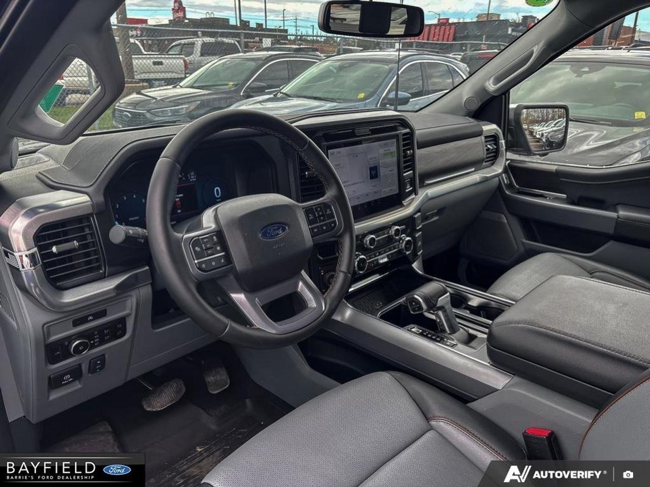 2025 Ford F-150 Lariat Photo