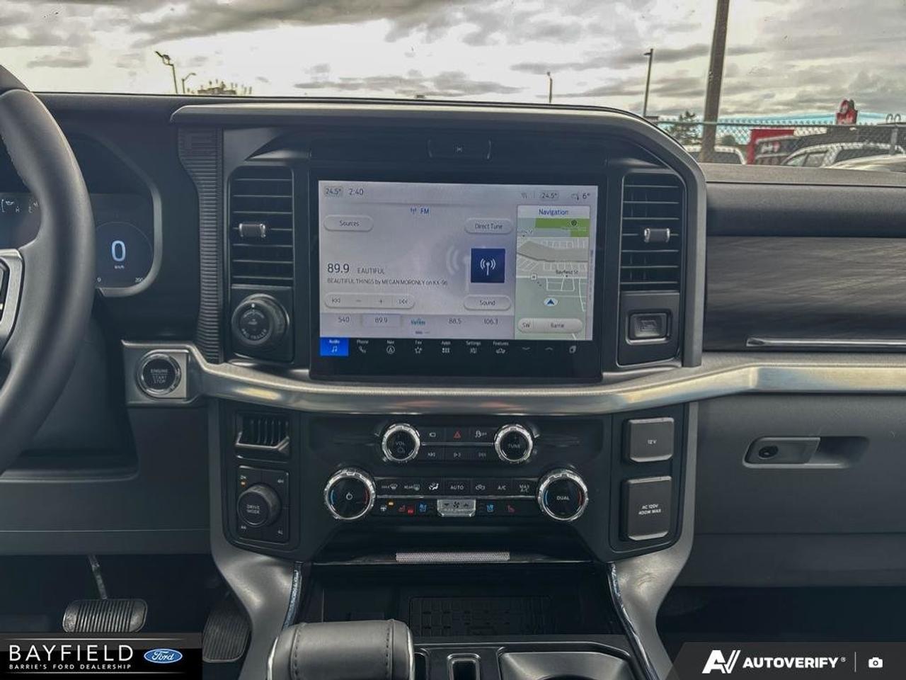 2025 Ford F-150 Lariat Photo