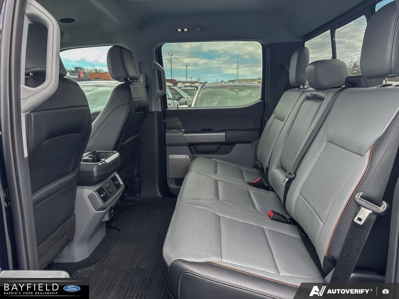 2025 Ford F-150 Lariat Photo