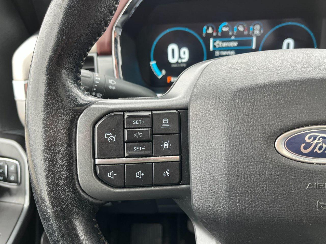 2022 Ford F-150 Lariat 4WD SuperCrew 5.5' Box Photo