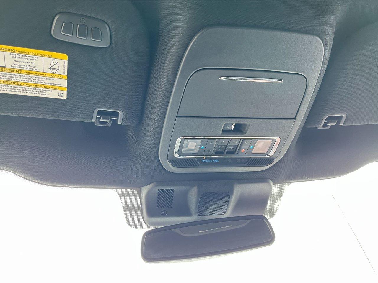 2022 Ford F-150 Lariat 4WD SuperCrew 5.5' Box Photo