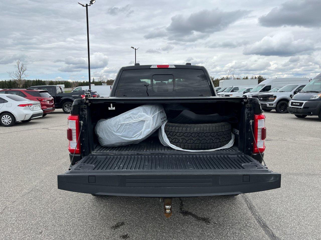 2022 Ford F-150 Lariat 4WD SuperCrew 5.5' Box Photo