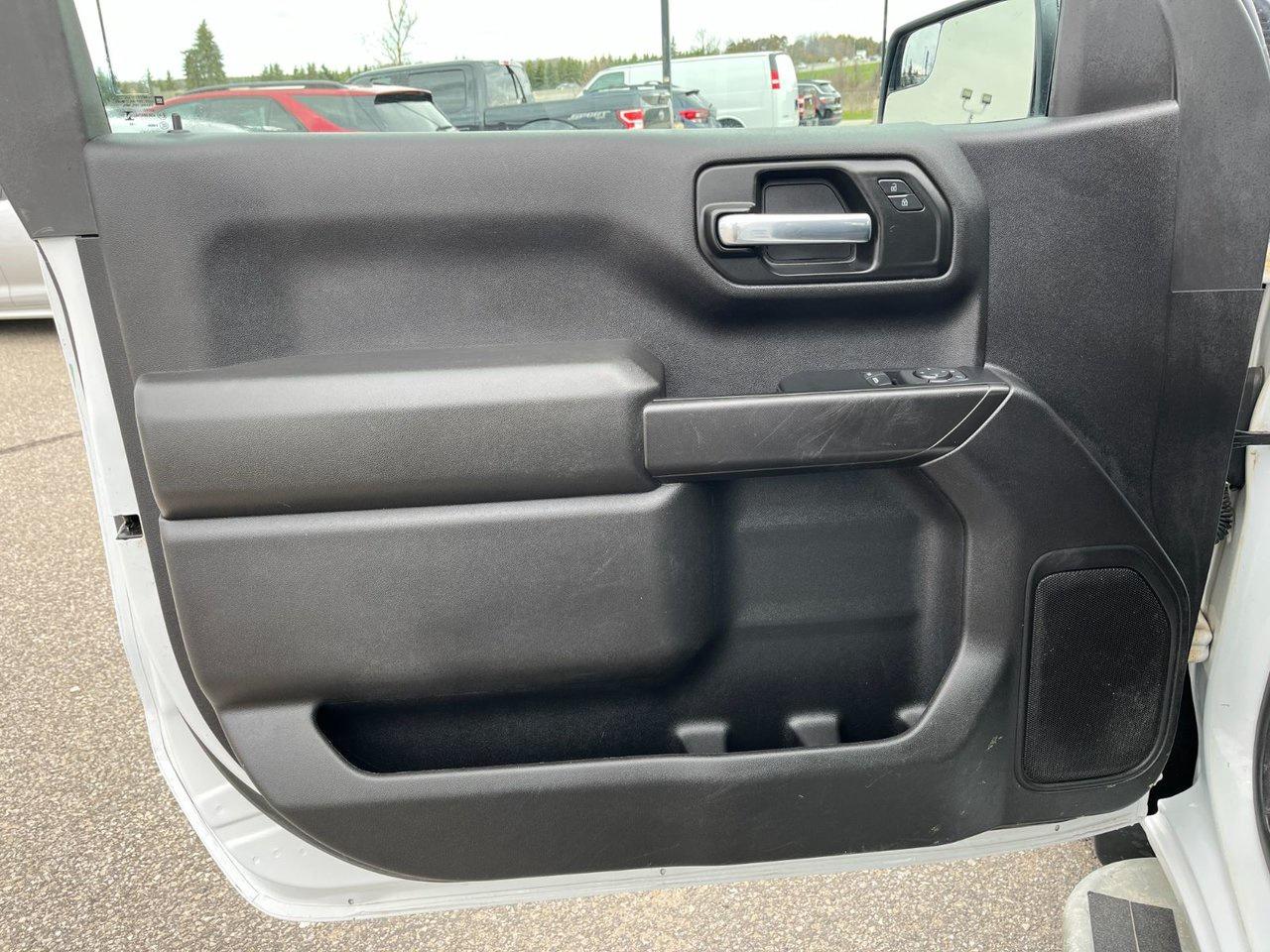 2023 Chevrolet Silverado 1500 2WD Reg Cab 140 Work Truck Photo
