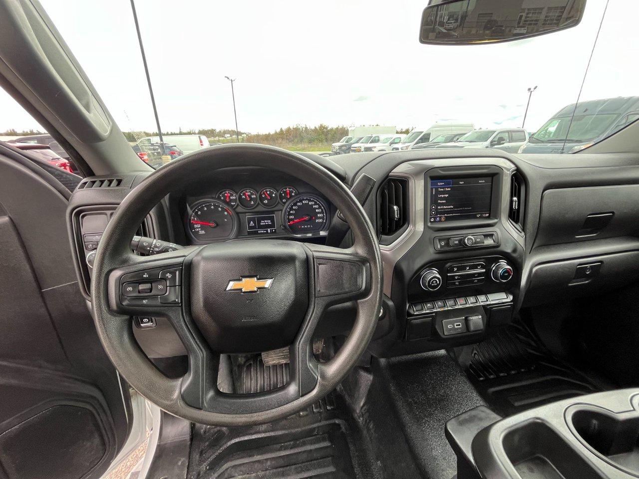2023 Chevrolet Silverado 1500 2WD Reg Cab 140 Work Truck Photo