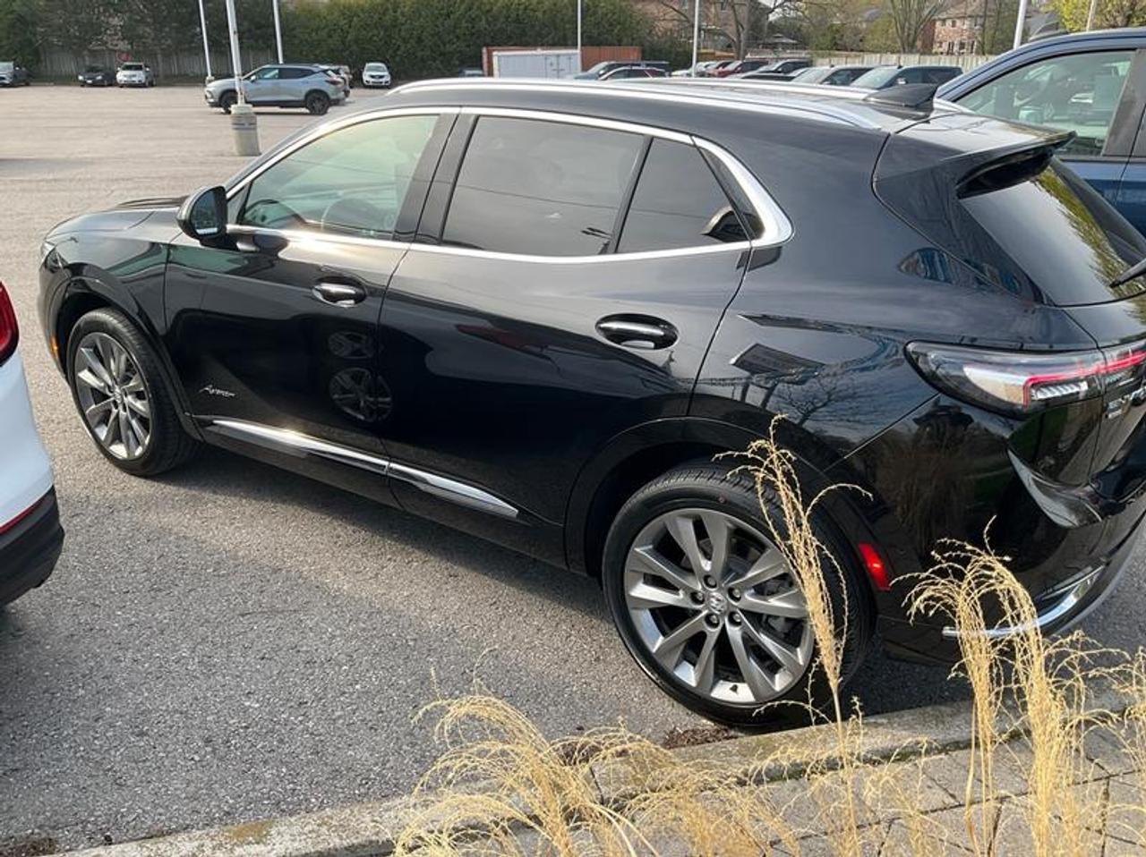 2022 Buick Envision Avenir Photo