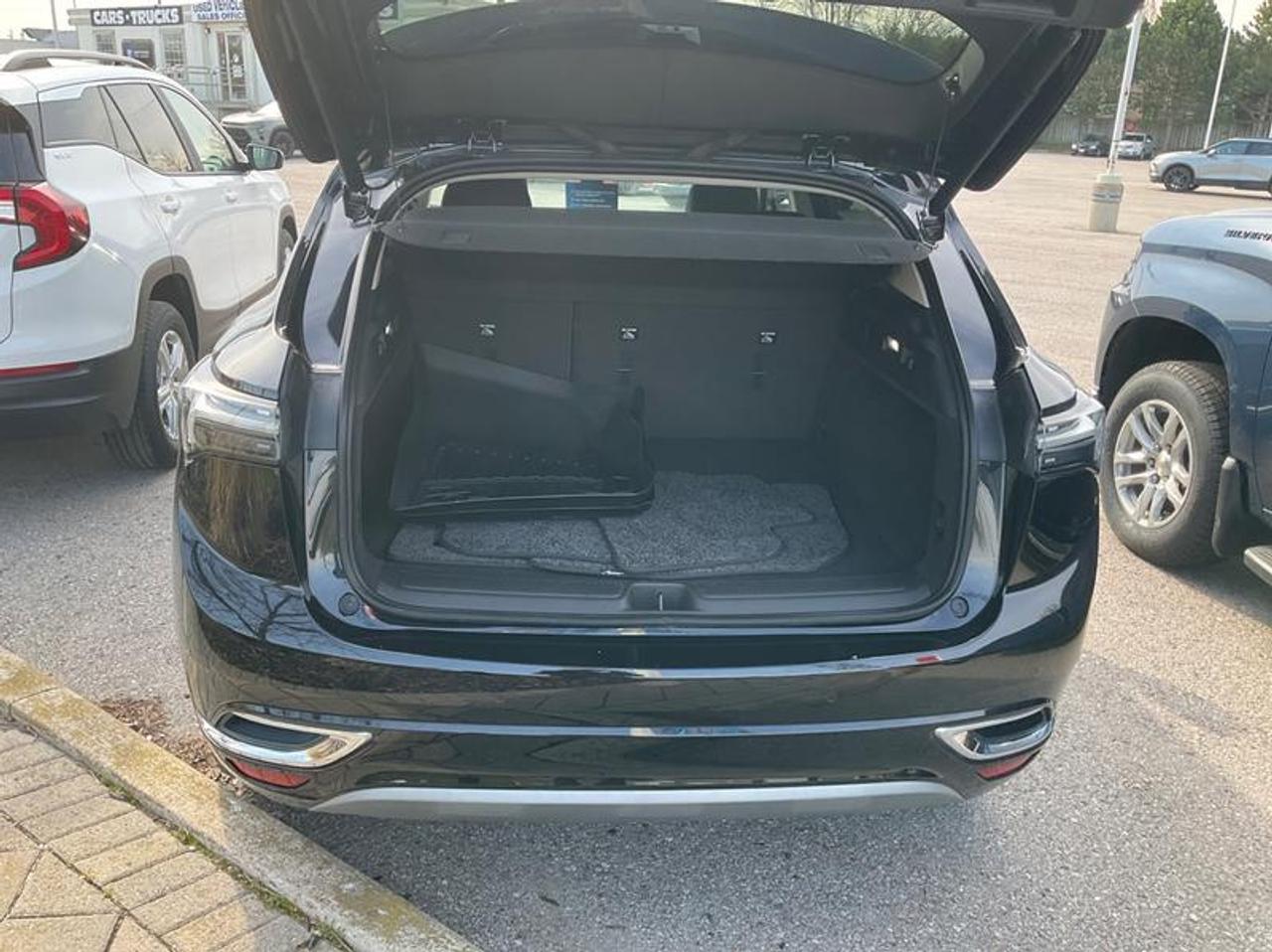 2022 Buick Envision Avenir Photo