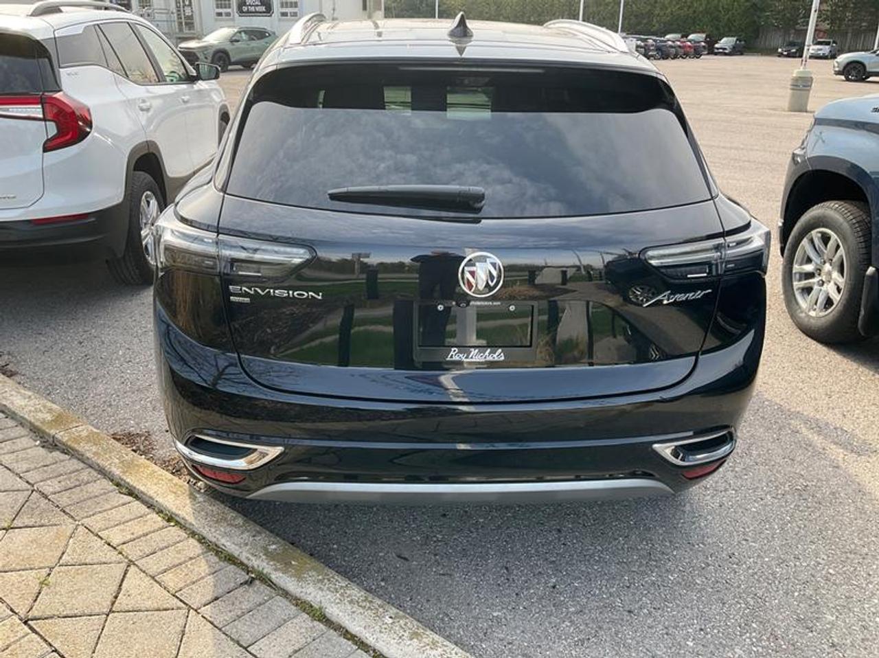 2022 Buick Envision Avenir Photo