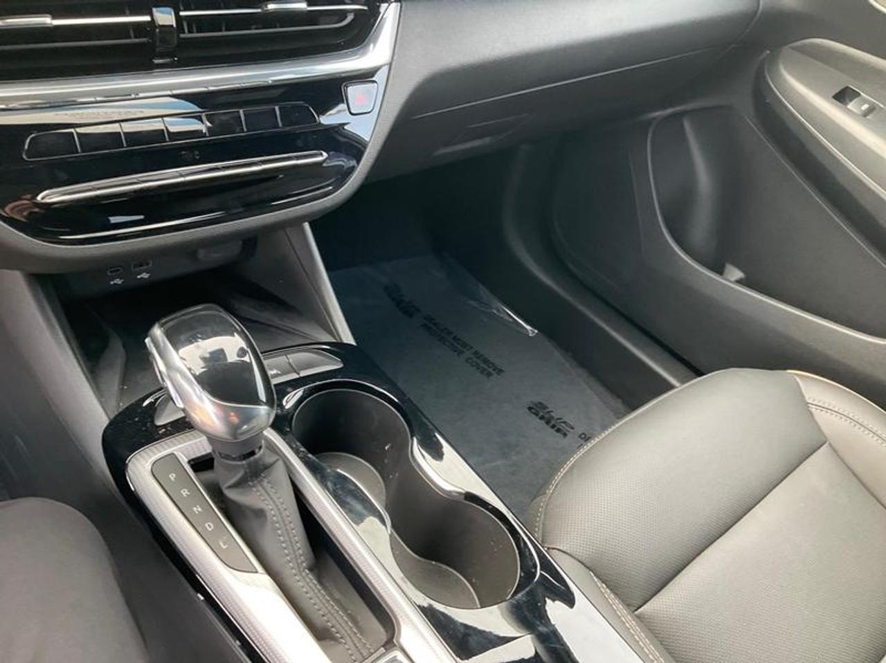 2025 Buick Envista Avenir Photo4