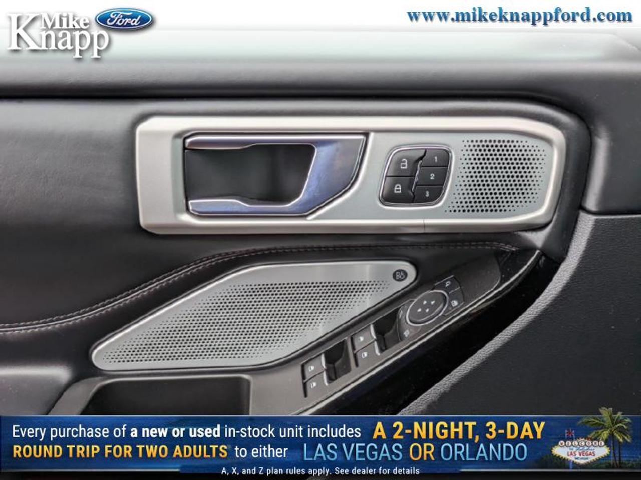 2021 Ford Explorer Platinum Photo