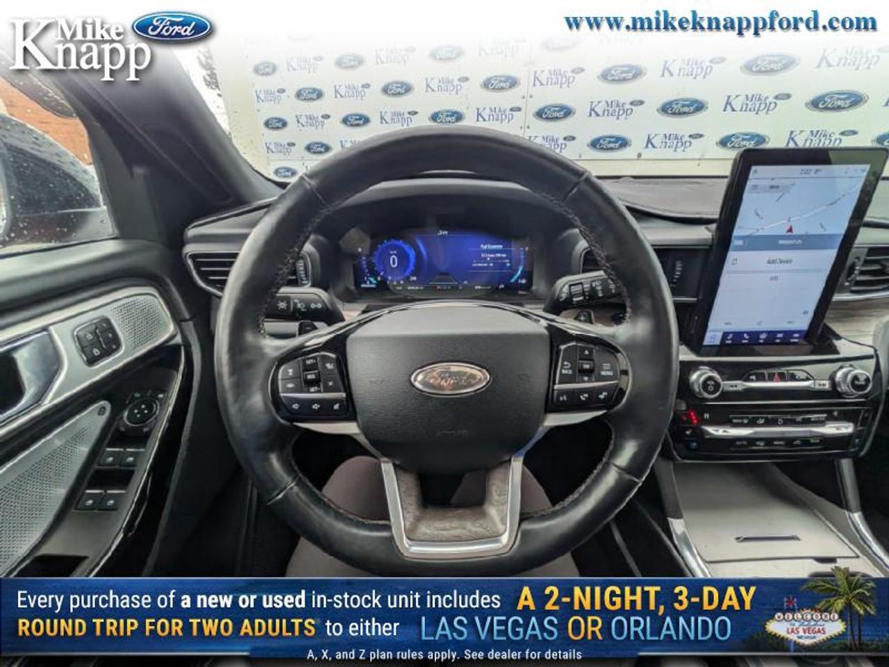 2021 Ford Explorer Platinum Photo