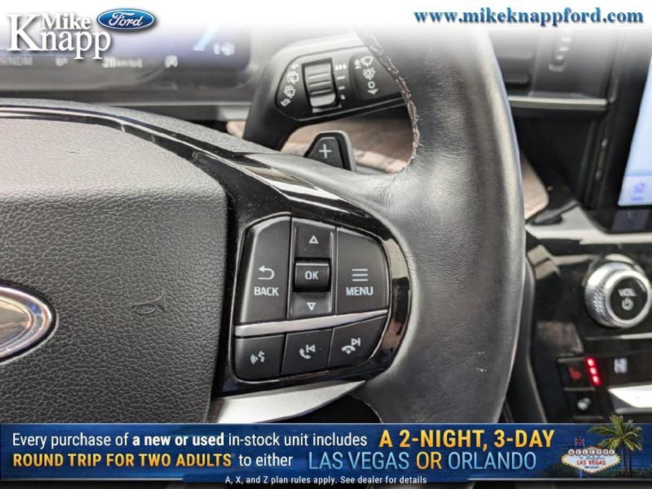 2021 Ford Explorer Platinum Photo