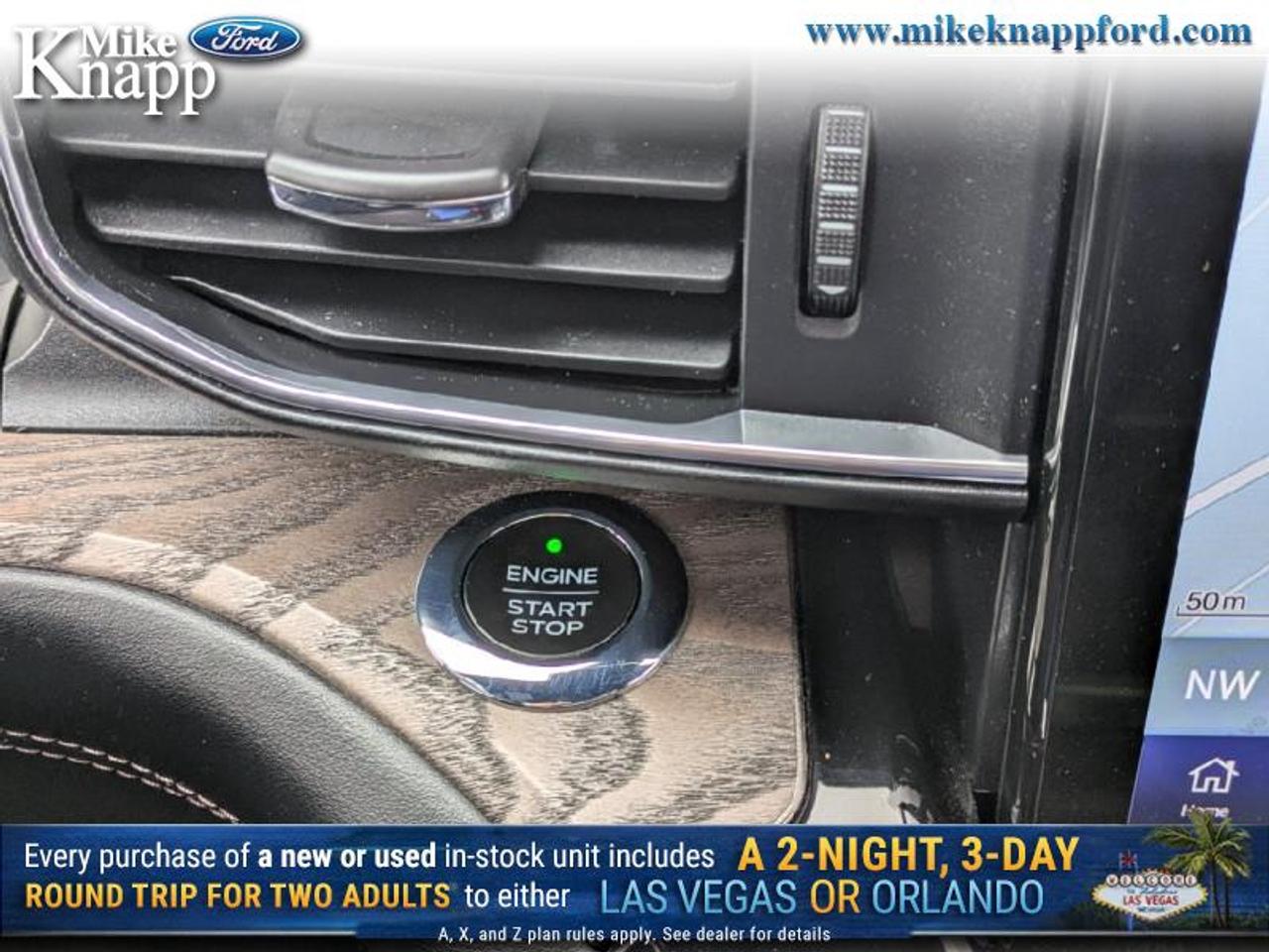 2021 Ford Explorer Platinum Photo