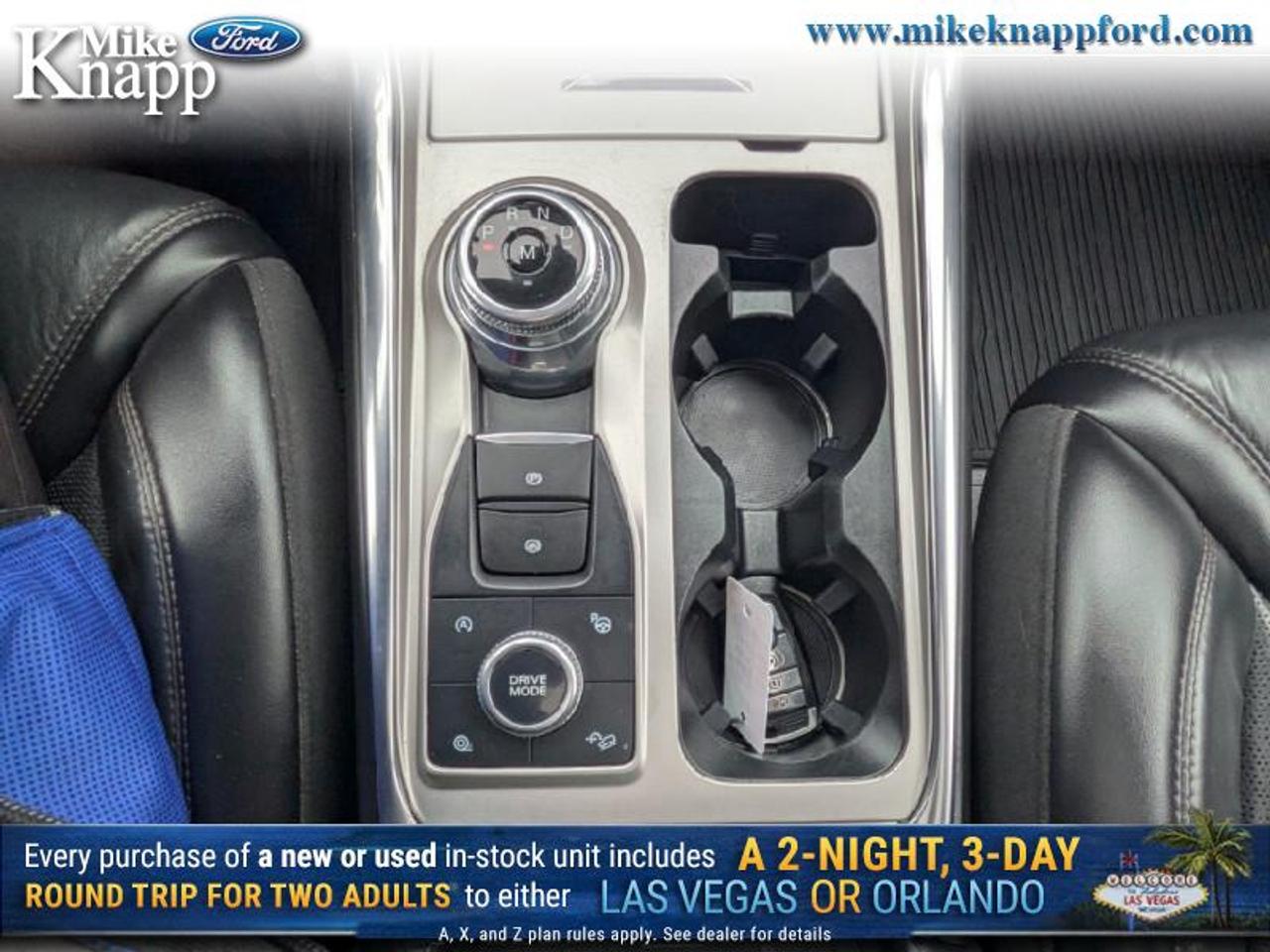 2021 Ford Explorer Platinum Photo