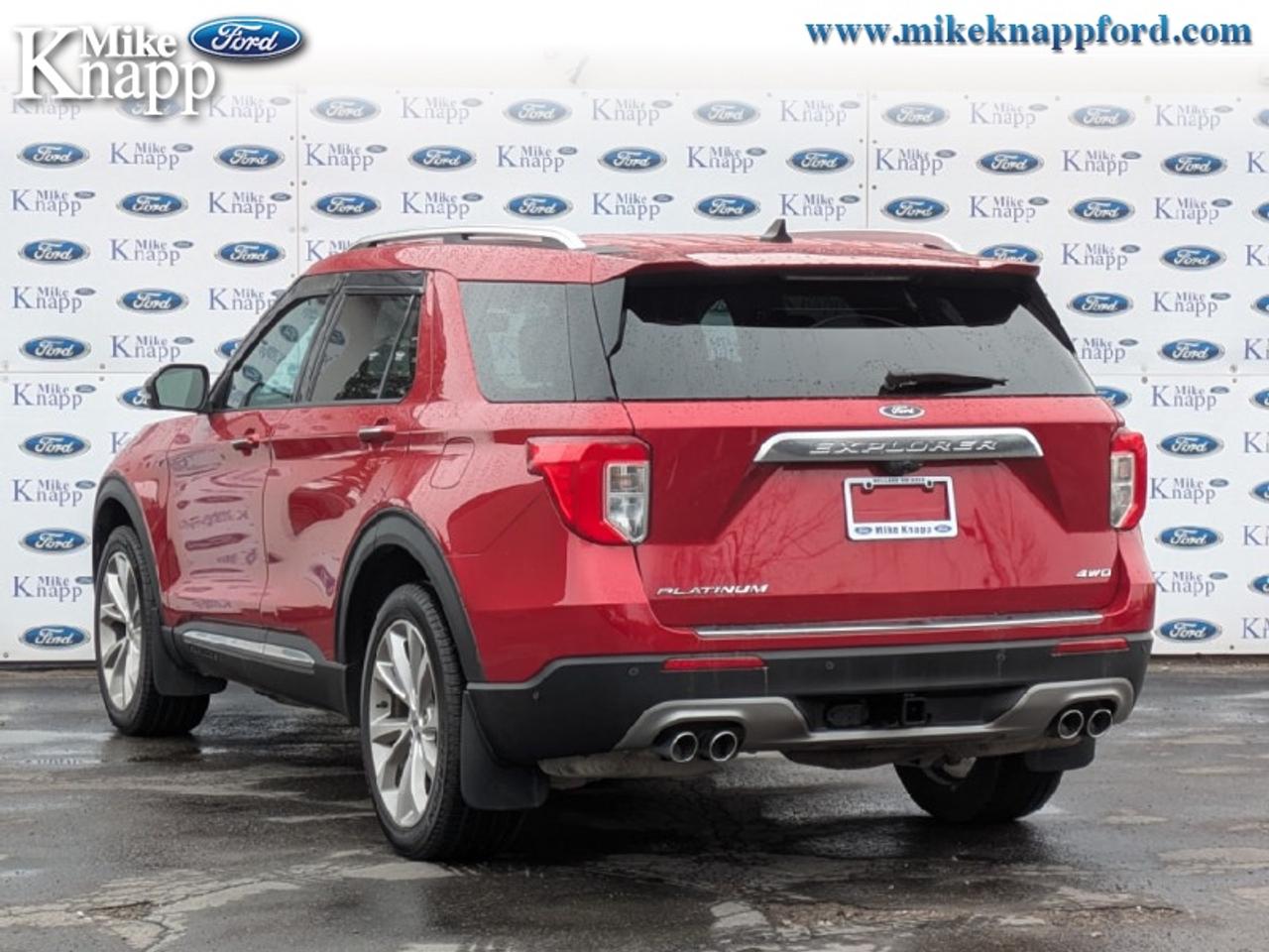 2021 Ford Explorer Platinum Photo2