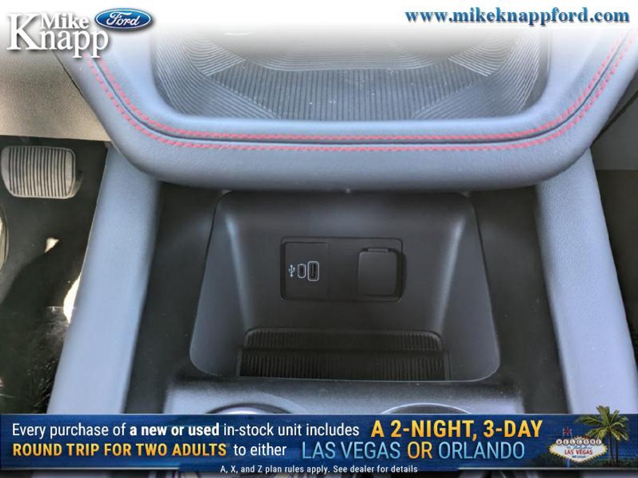 2026 Ford Explorer ST-Line Photo