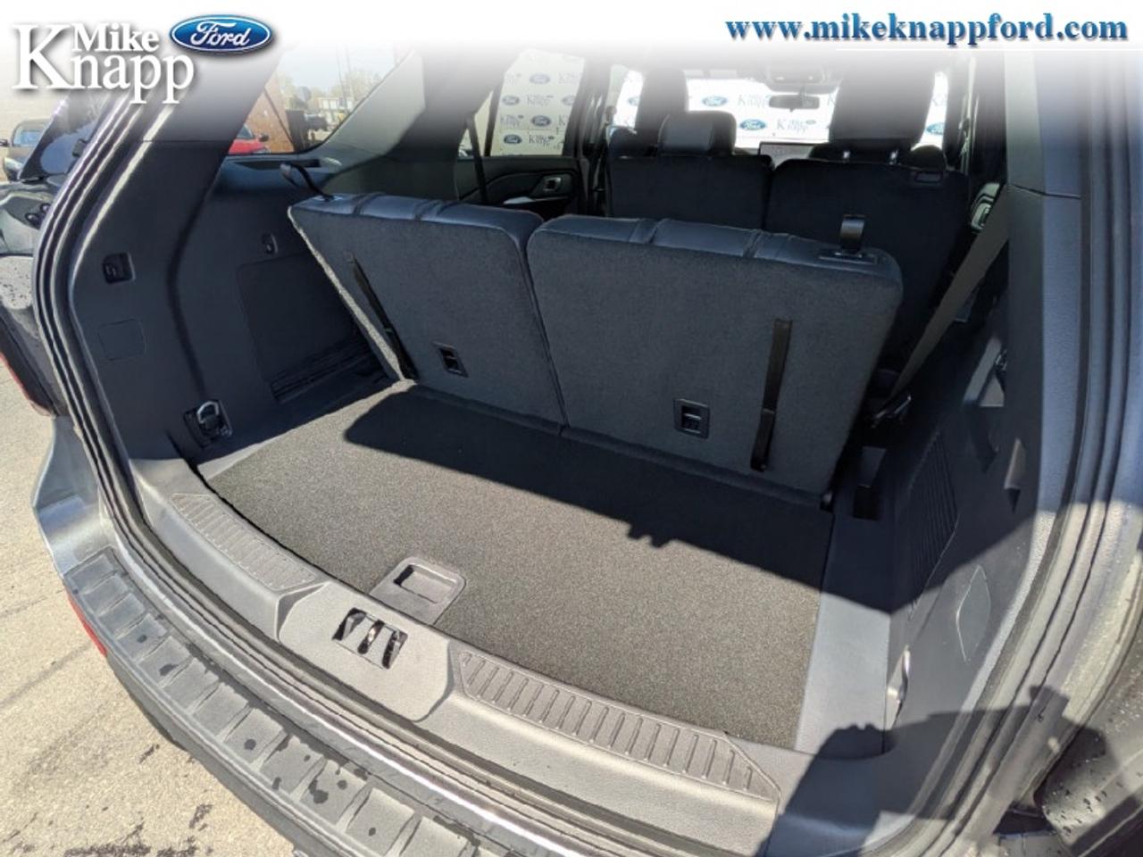 2026 Ford Explorer ST-Line Photo