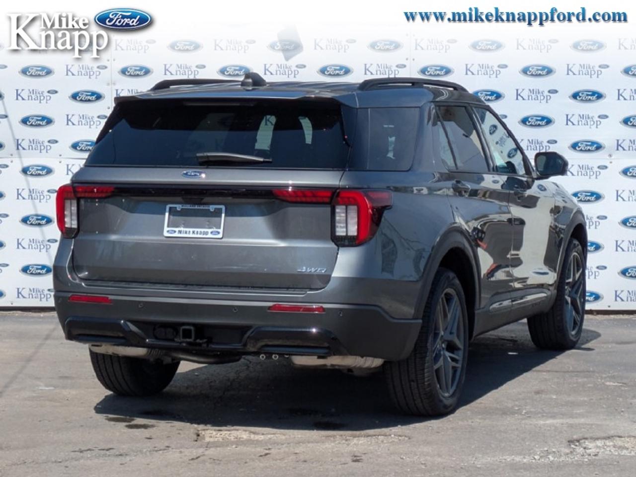 2026 Ford Explorer ST-Line Photo