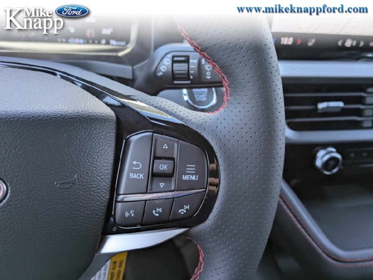 2026 Ford Explorer ST-Line Photo