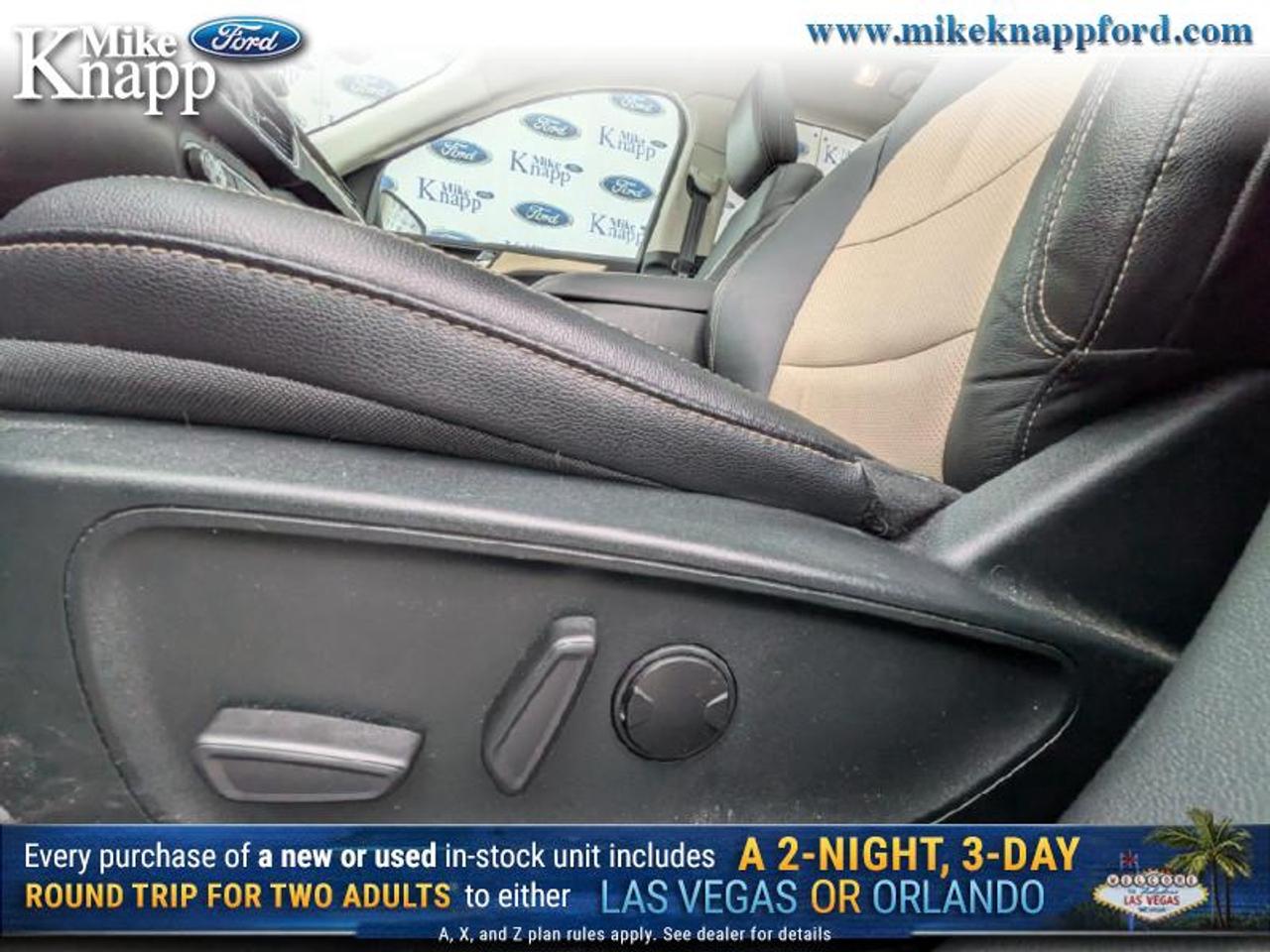 2022 Ford Escape Titanium AWD Photo