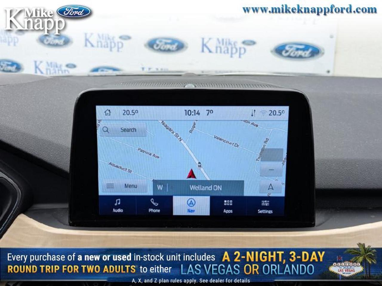 2022 Ford Escape Titanium AWD Photo