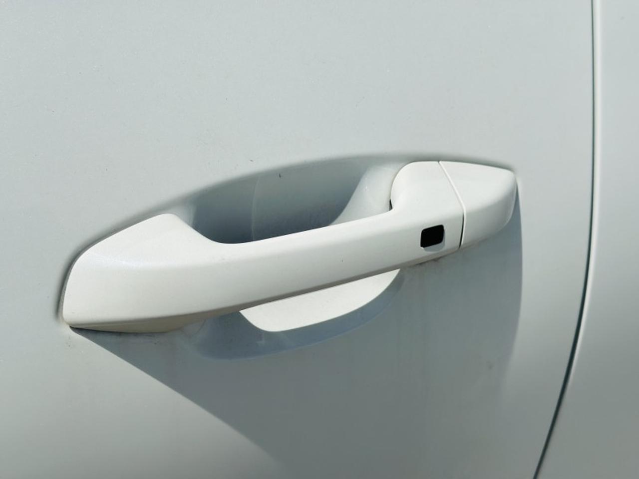 2025 Kia Seltos EX Photo