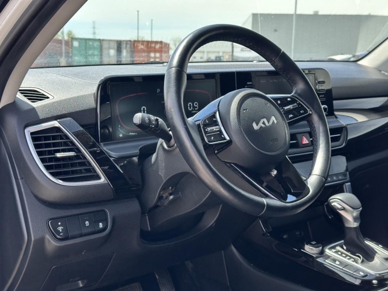 2025 Kia Seltos EX Photo