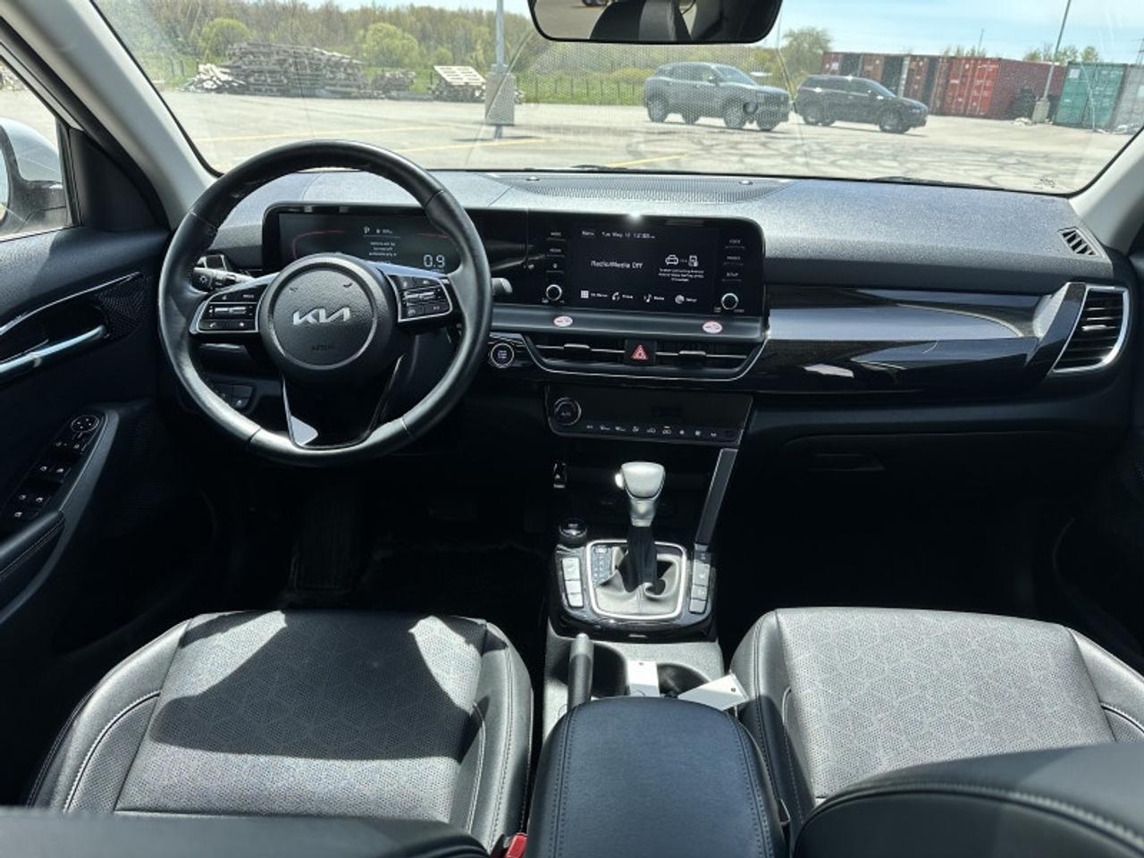 2025 Kia Seltos EX Photo