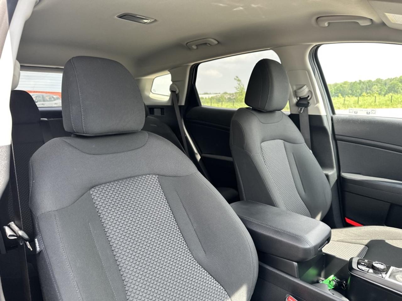 2025 Kia Sportage LX Photo