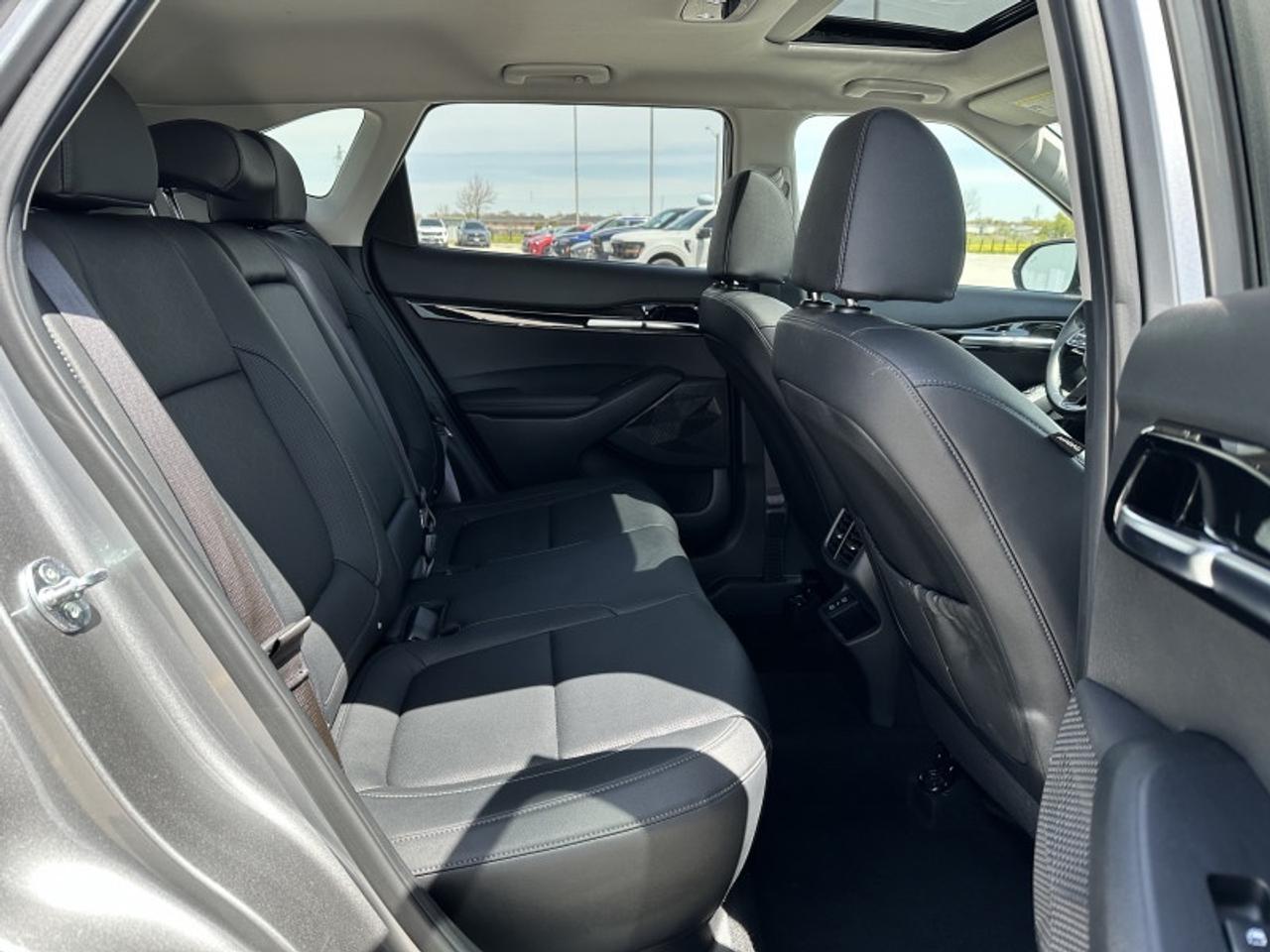 2025 Kia Seltos EX Photo