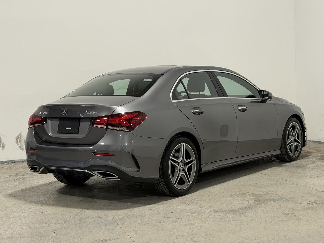 2022 Mercedes-Benz A-Class A 220 |AMG PKG | RED INT Photo3