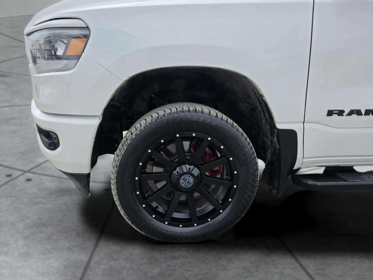 2019 RAM 1500 Sport 4x4 Crew Cab 6'4" Box Photo