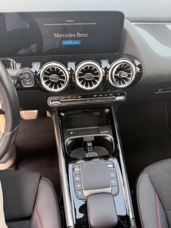 2023 Mercedes-Benz GLA GLA 250| CLEAN CARFAX| NO ACCIDENTS| Photo3