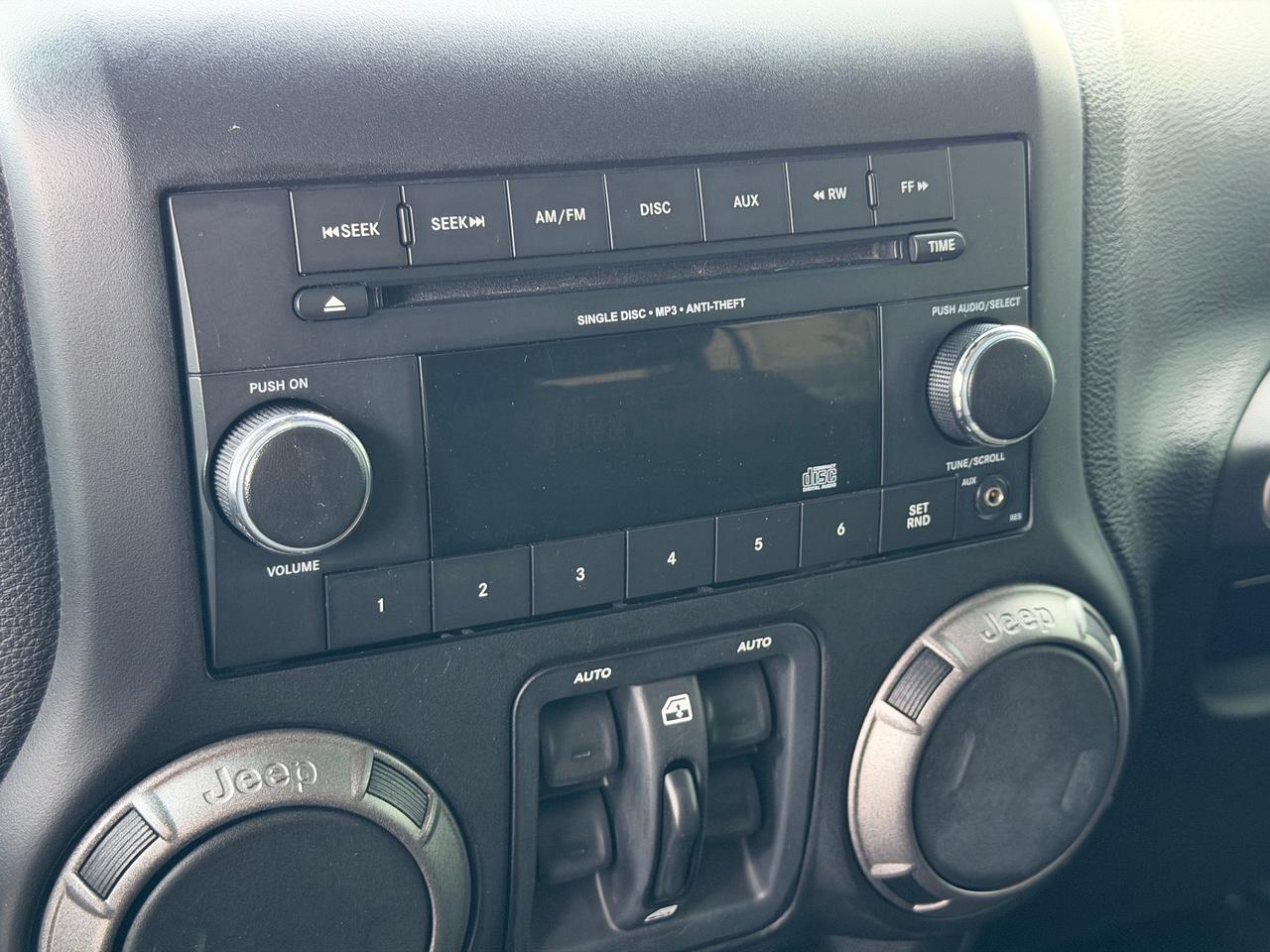 2015 Jeep Wrangler Unlimited Sport **MANUAL**ROUGH COUNTRY LIFT** Photo