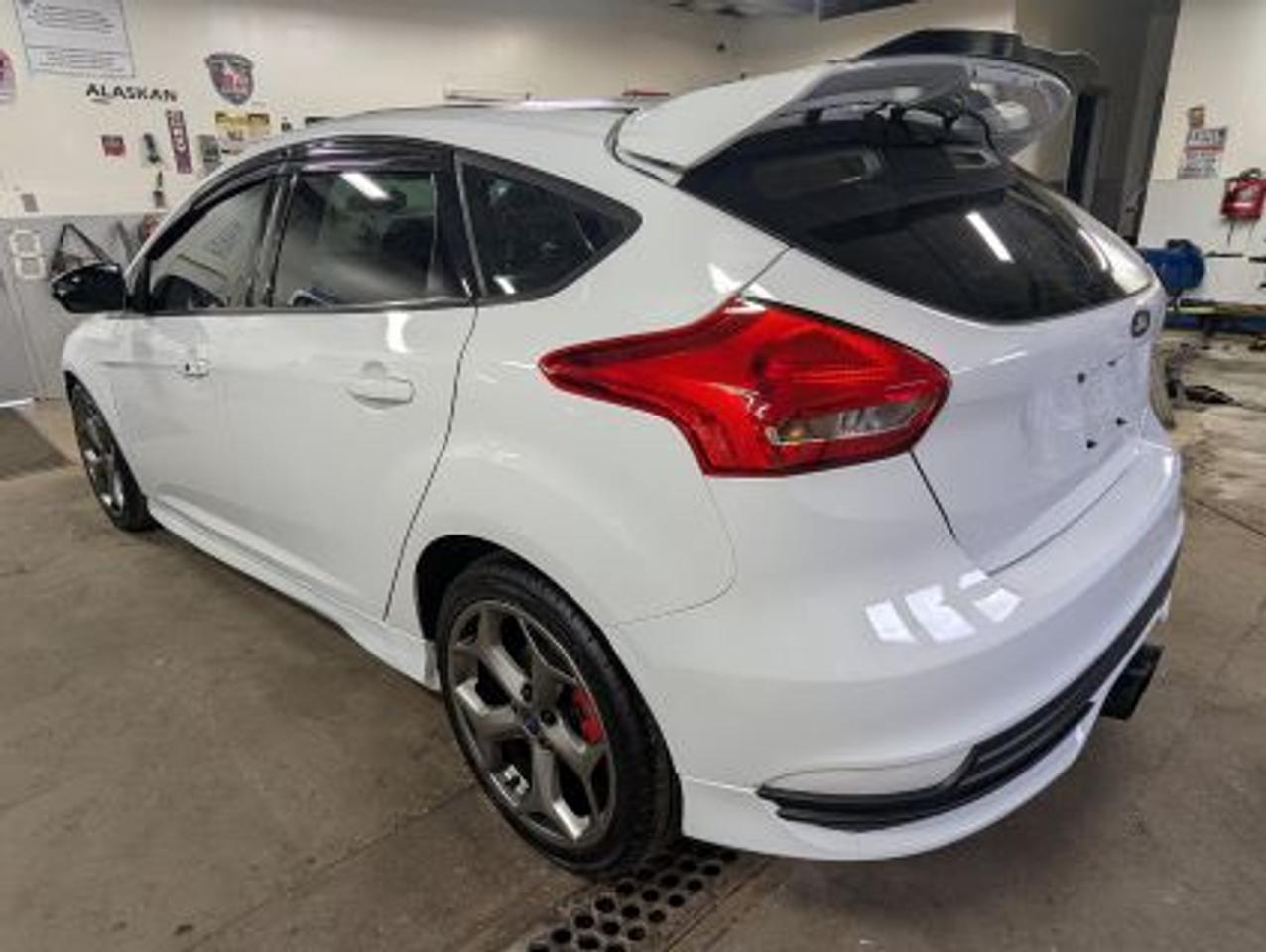 2016 Ford Focus ST SELLING AS IS/AS TRADED!! Photo