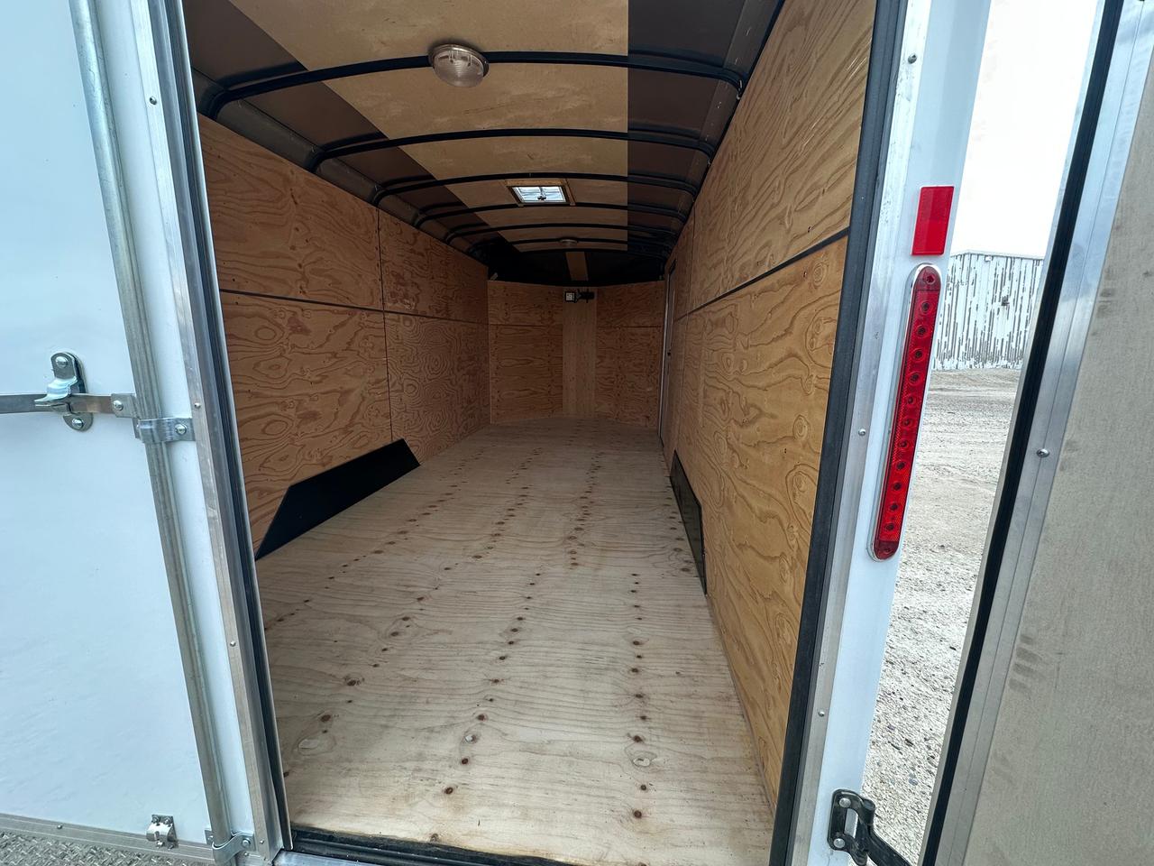 2026 Agassiz Enclosed Cargo 7 x 16 Agassiz Barn Door Photo5