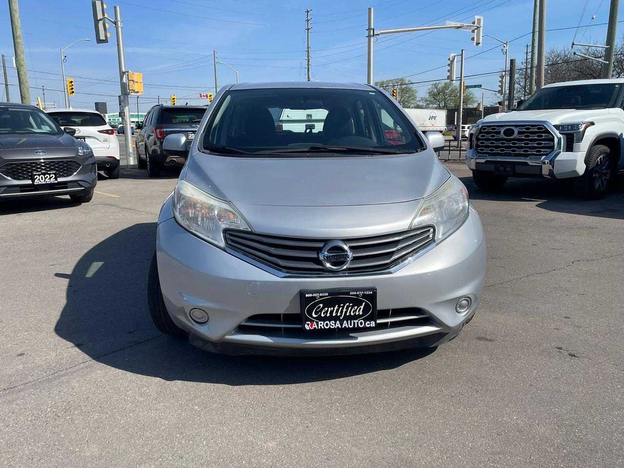 2014 Nissan Versa Note 5dr HB Auto 1.6 LOW KM SAFETY CERTIFED B-TOOTH CAM Photo