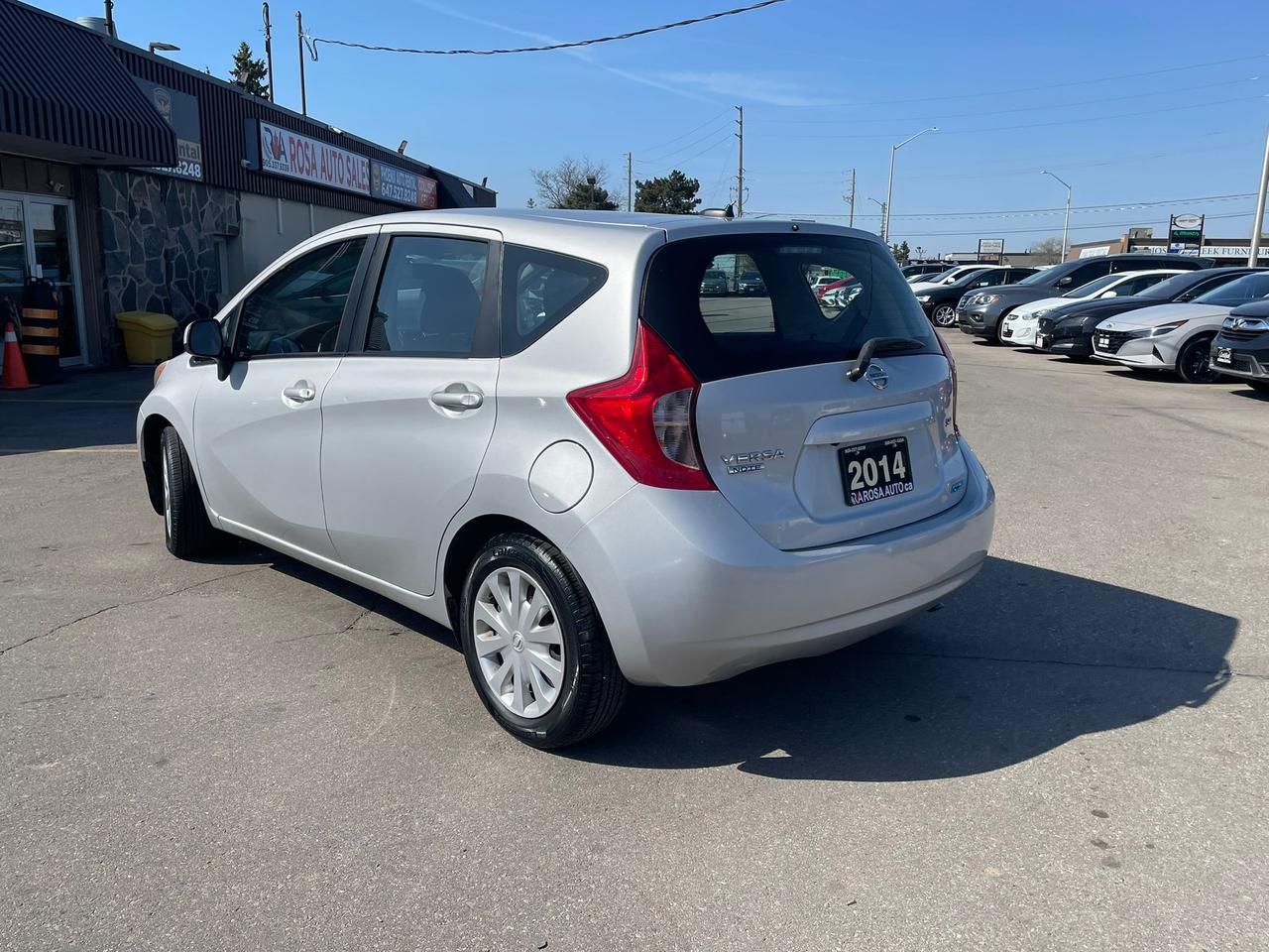 2014 Nissan Versa Note 5dr HB Auto 1.6 LOW KM SAFETY CERTIFED B-TOOTH CAM Photo