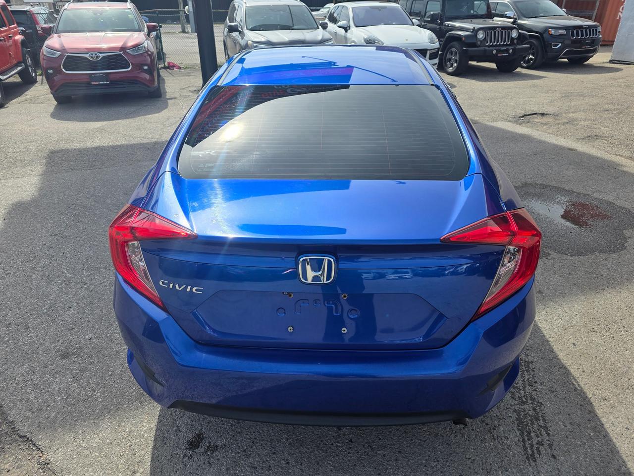 2018 Honda Civic LX Photo